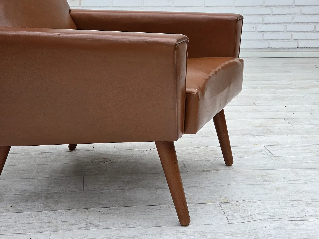 Danish highback armchair by Vejen Polstermøbelfabrik, 1970s 2