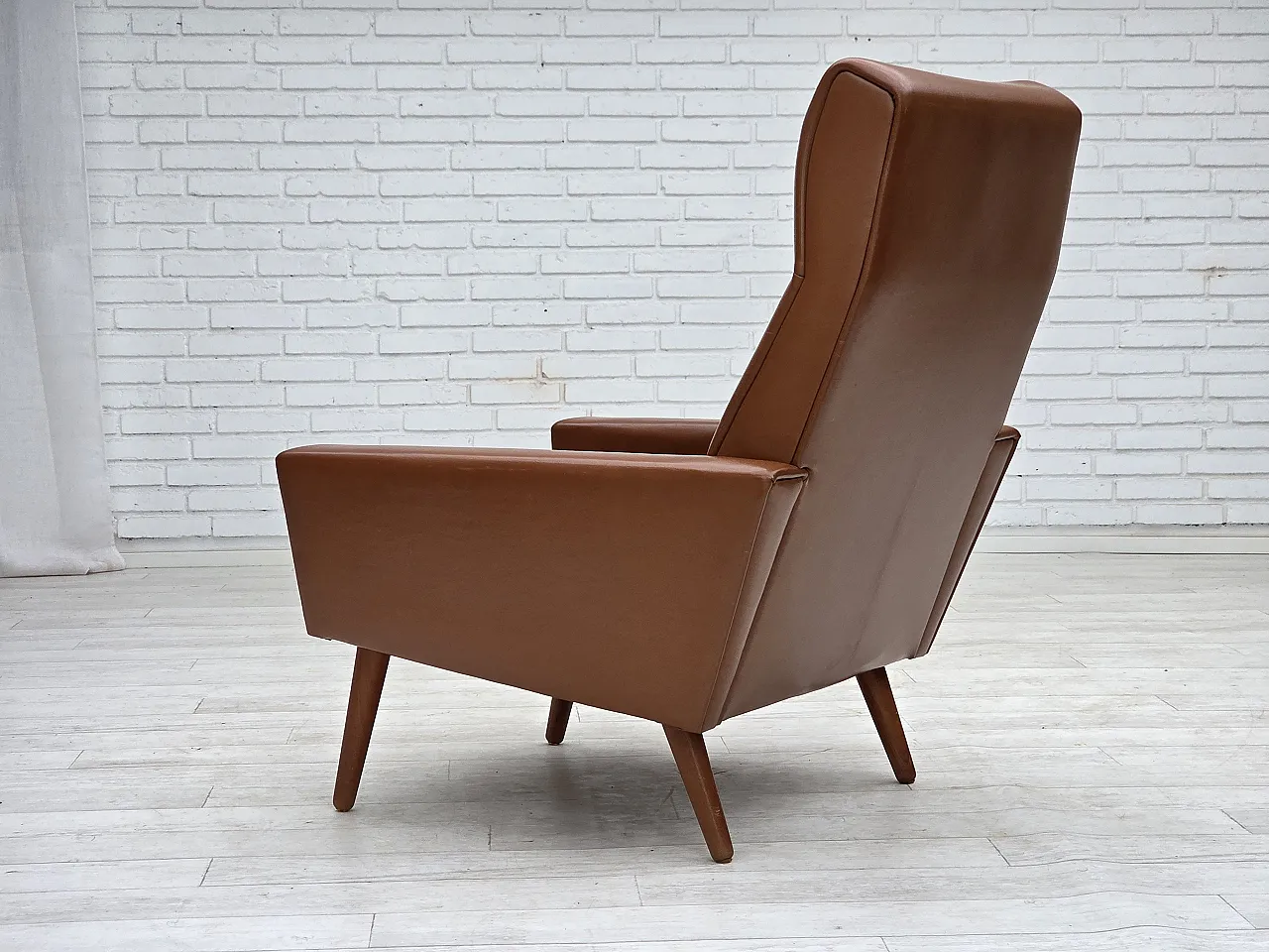 Danish highback armchair by Vejen Polstermøbelfabrik, 1970s 14