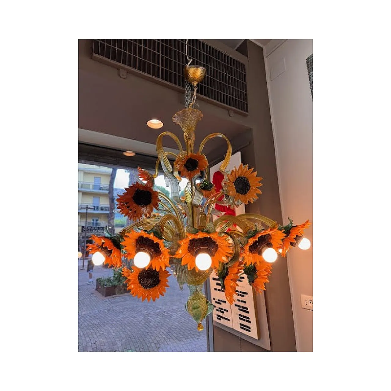 Sunflowers Murano glass chandelier, 20th century 9