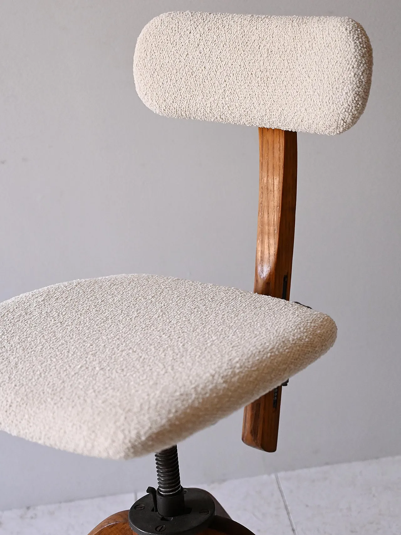 Scandinavian oak office chair, 1920s 13