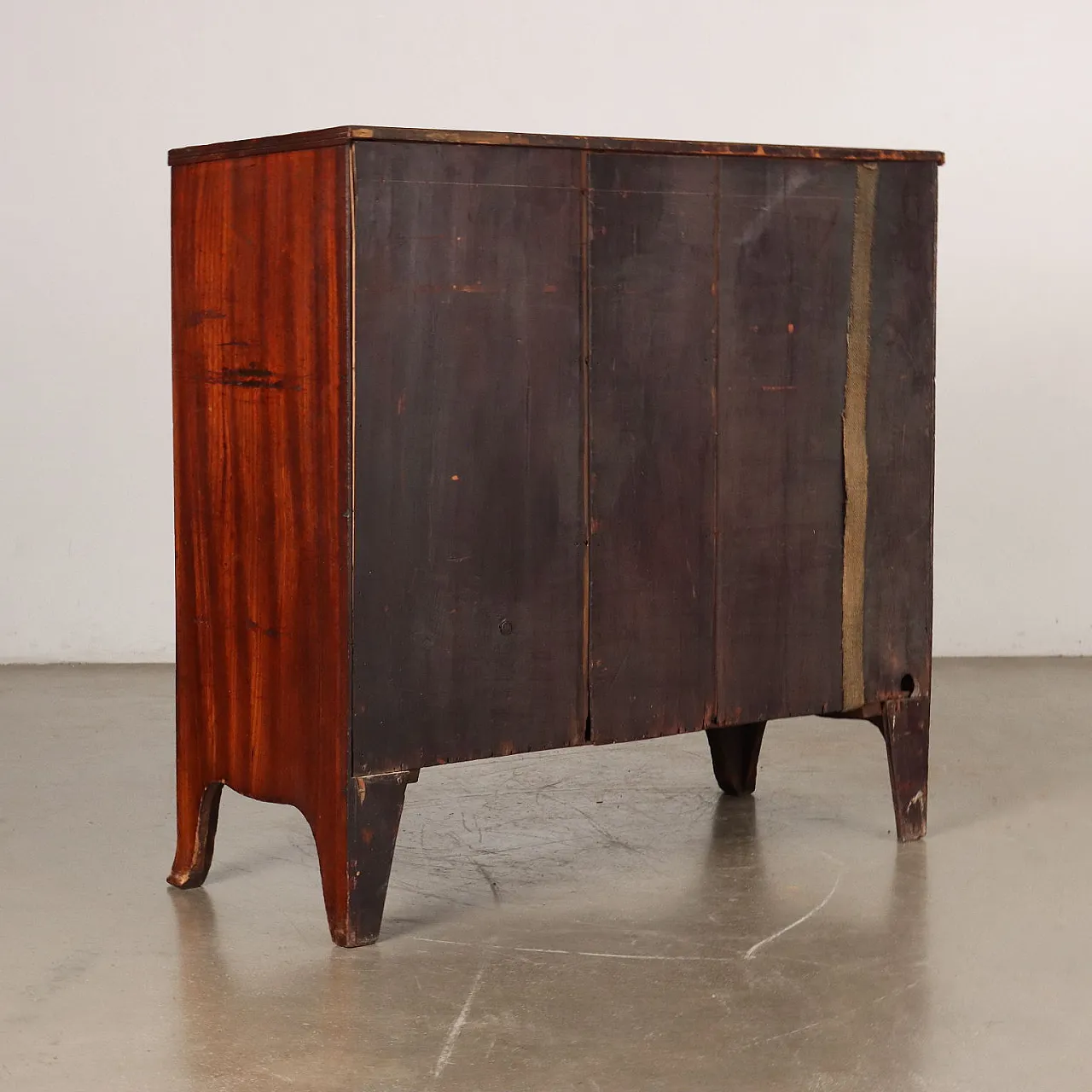 Dresser with three drawers in mahogany with wavy legs, 18th century 10