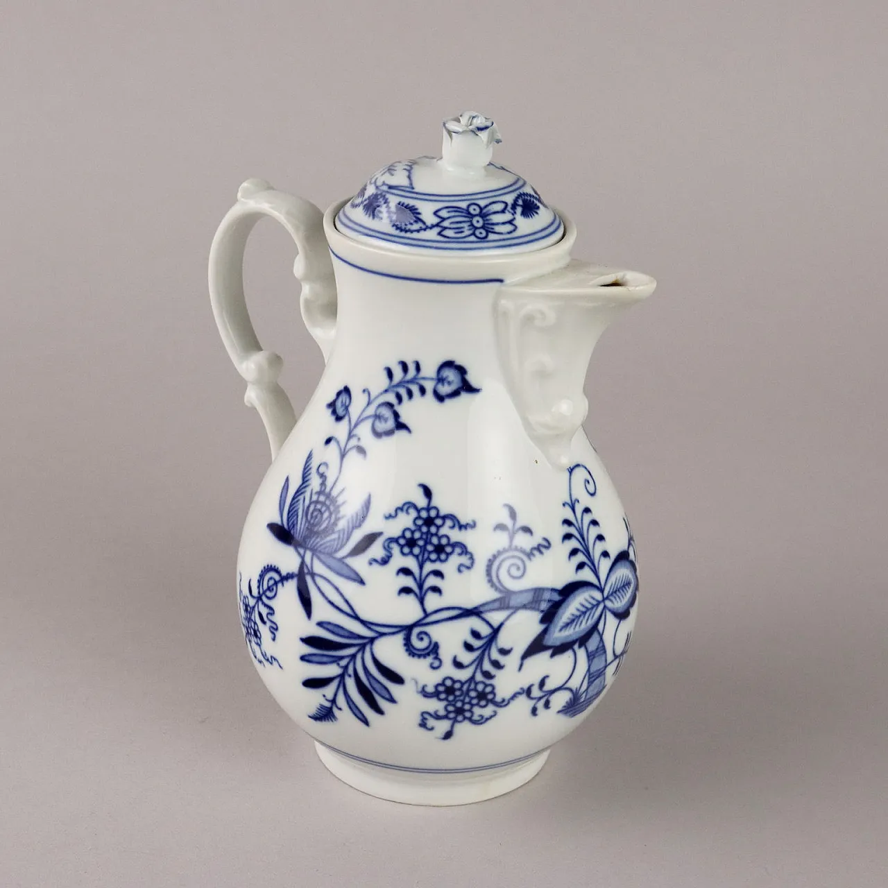 Servizio da tè e caffè in porcellana Zwiebelmuster, '900 6