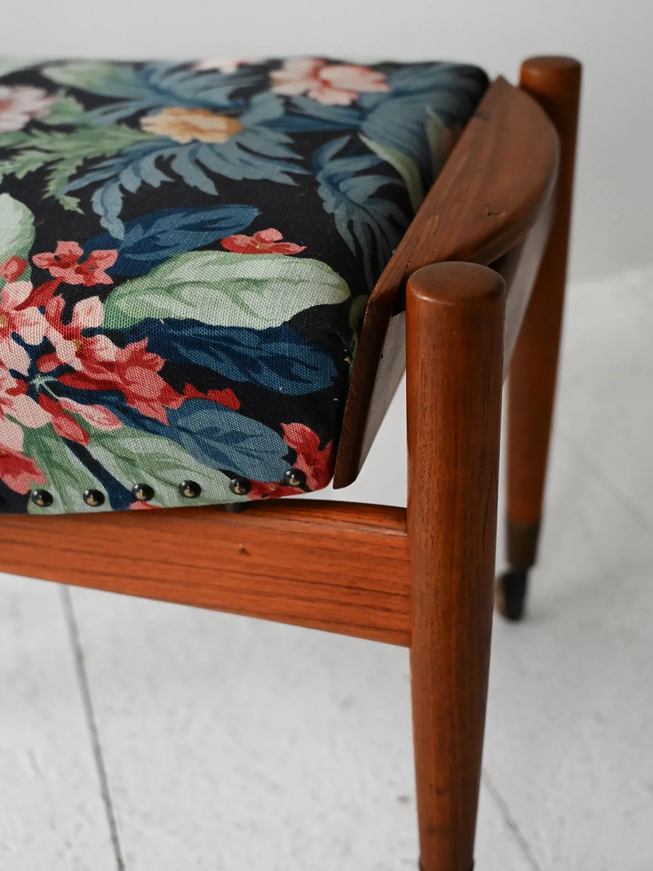 Scoginavo footrest with Josef Frank fabric, 1950s 6