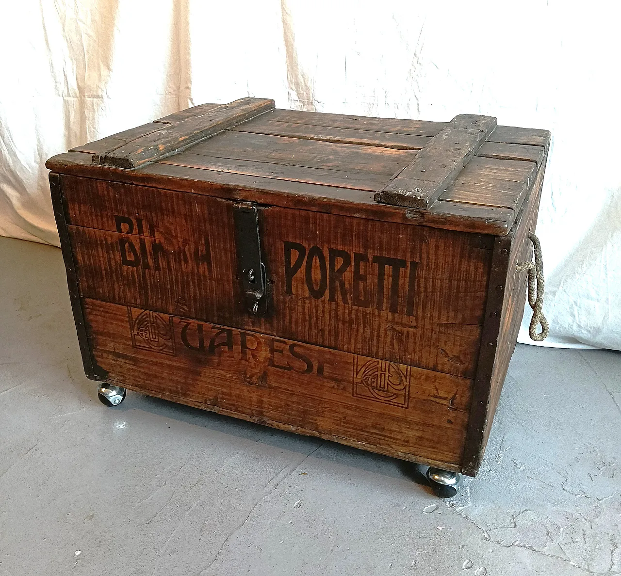 Service table Birra Poretti on wheels, 1912 1