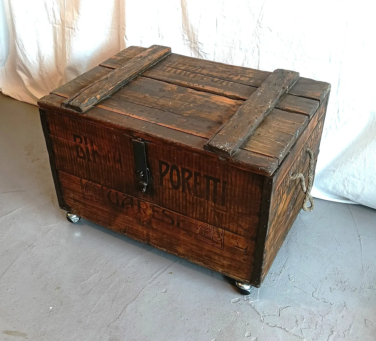 Service table Birra Poretti on wheels, 1912 2