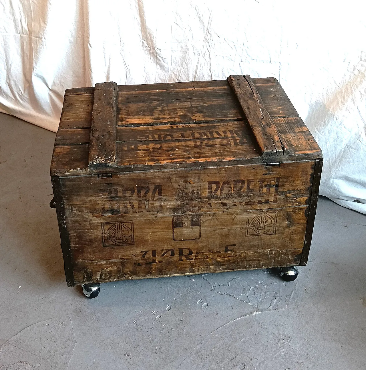 Service table Birra Poretti on wheels, 1912 3