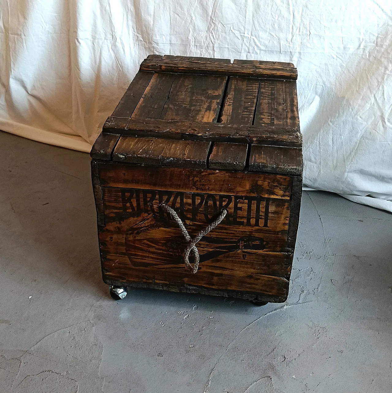 Service table Birra Poretti on wheels, 1912 24