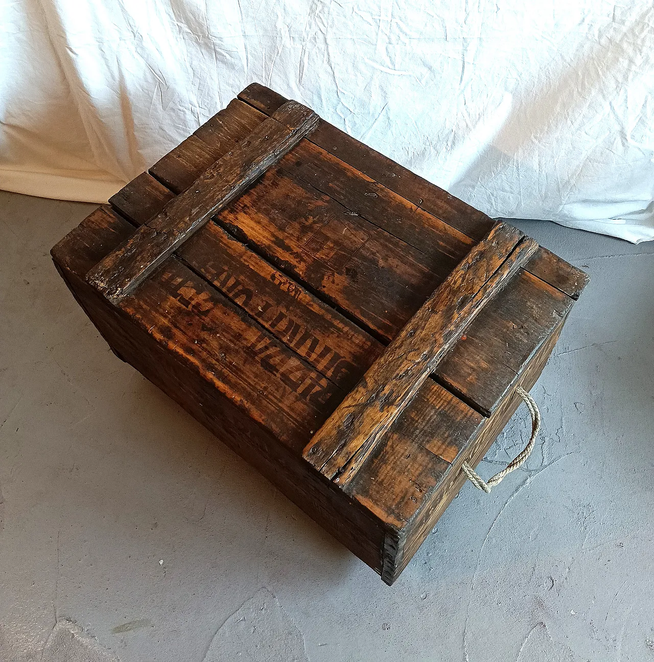 Service table Birra Poretti on wheels, 1912 26