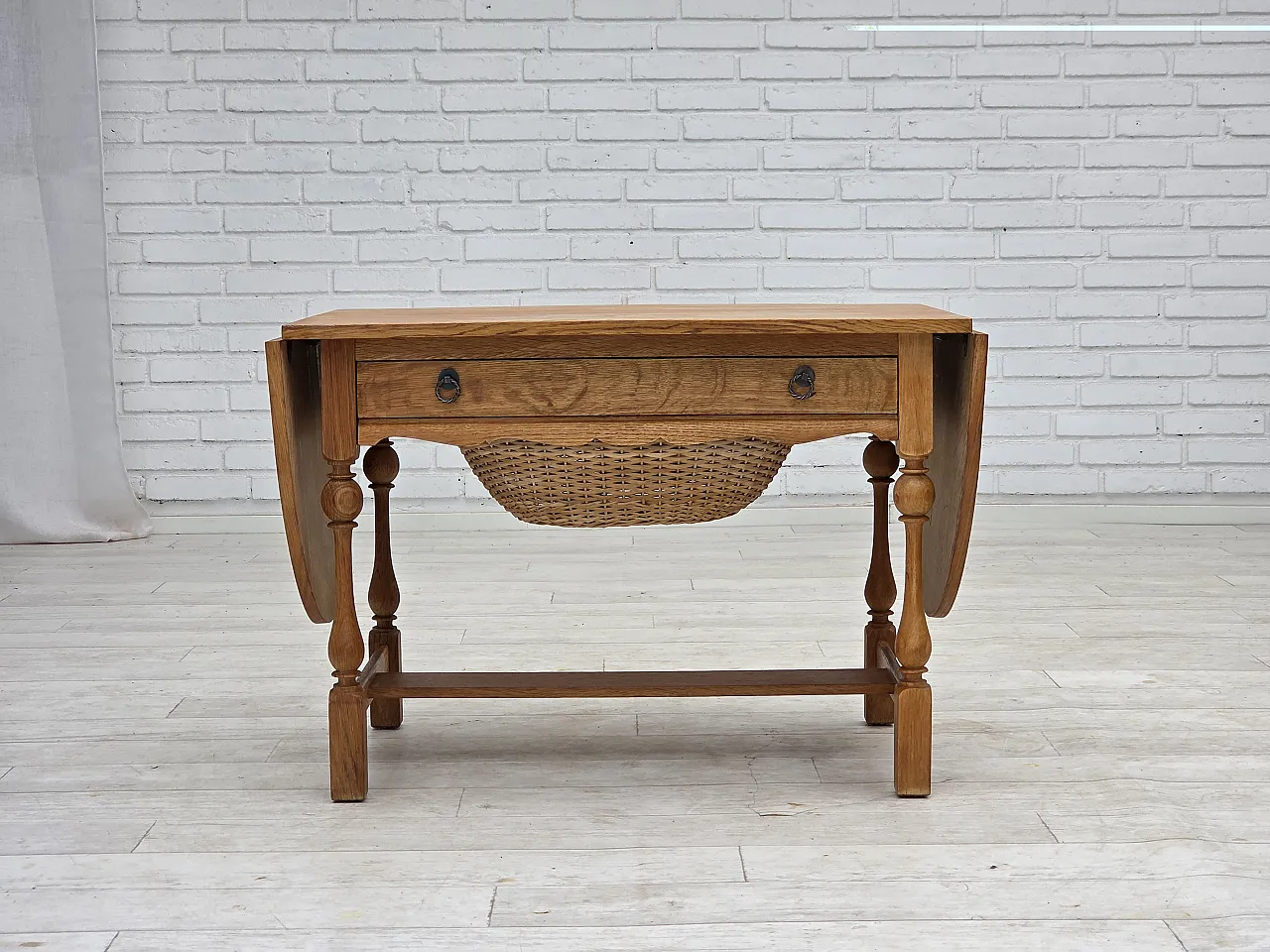 Danish foldable coffee table oak and rattan, 1970s 2
