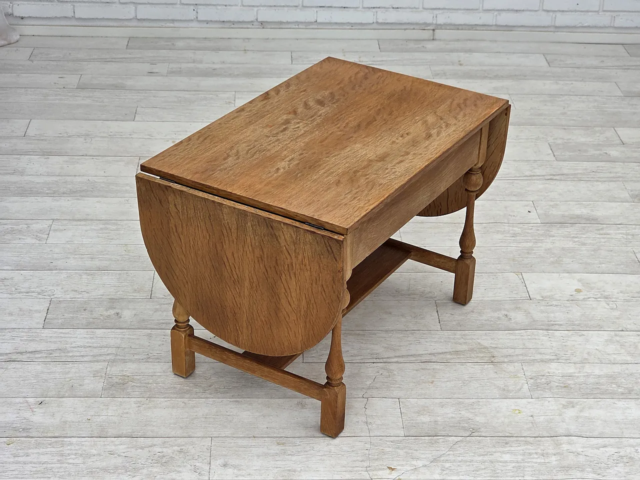 Danish foldable coffee table oak and rattan, 1970s 17