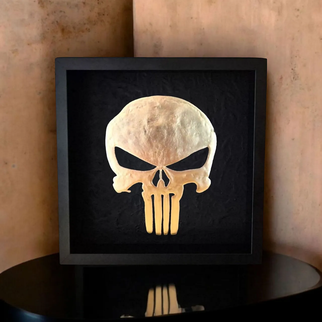 Punisher skull 23kt gold plated artwork in frame 80s and 90s art 1