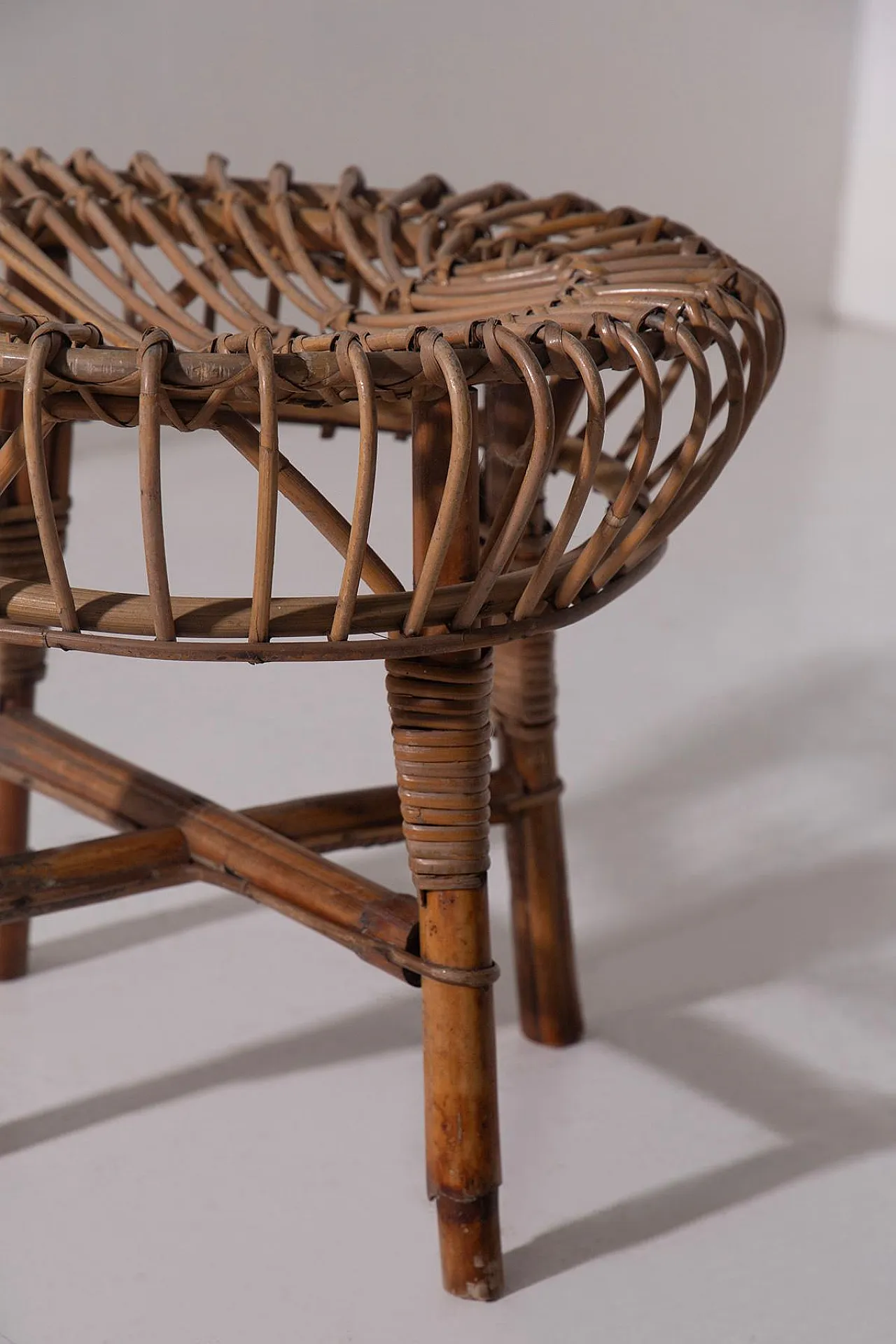 Sgabello in midollino e bambù, anni '60 5