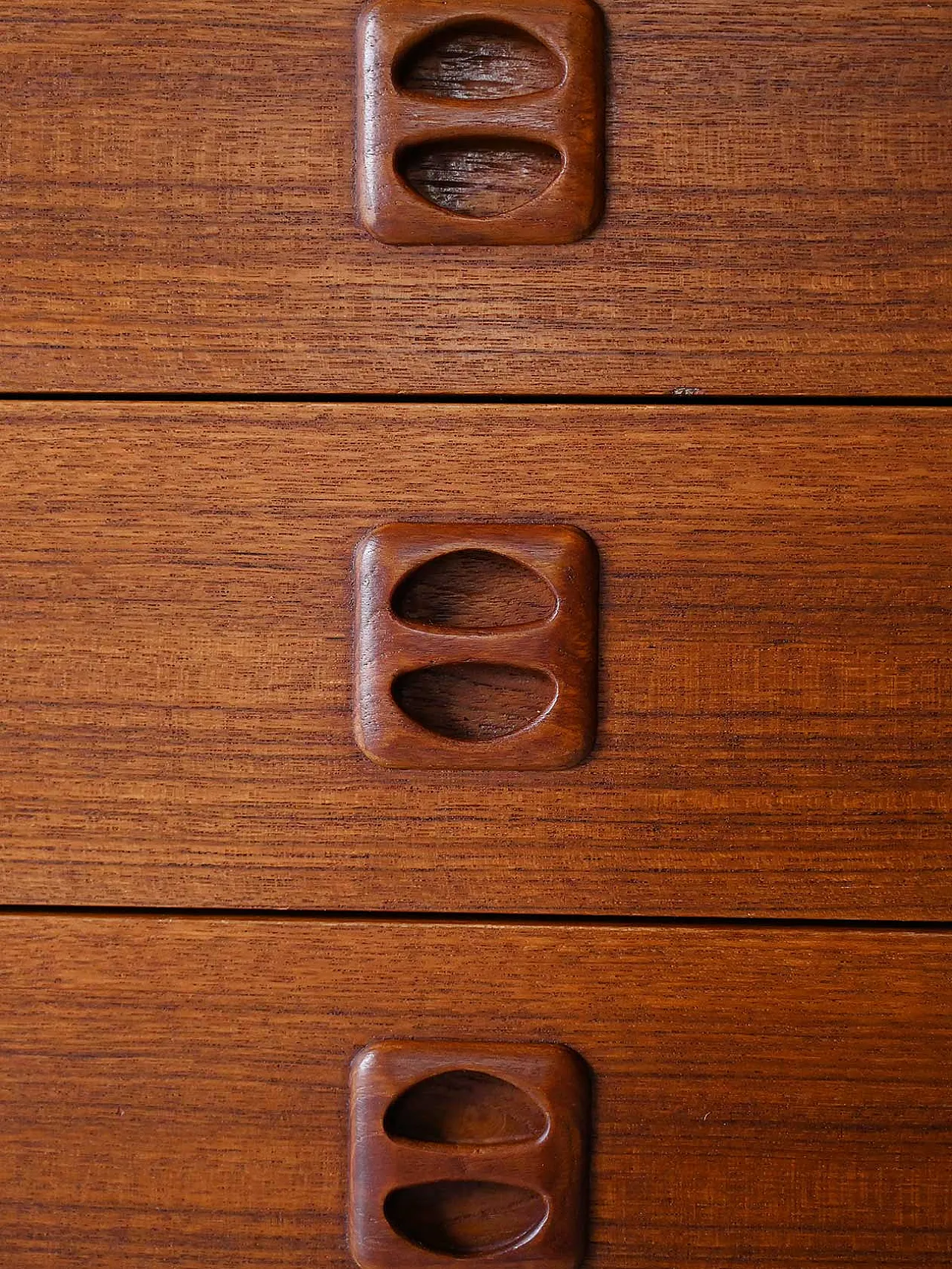 Scandinavian teak sideboard, mid-20th century 9