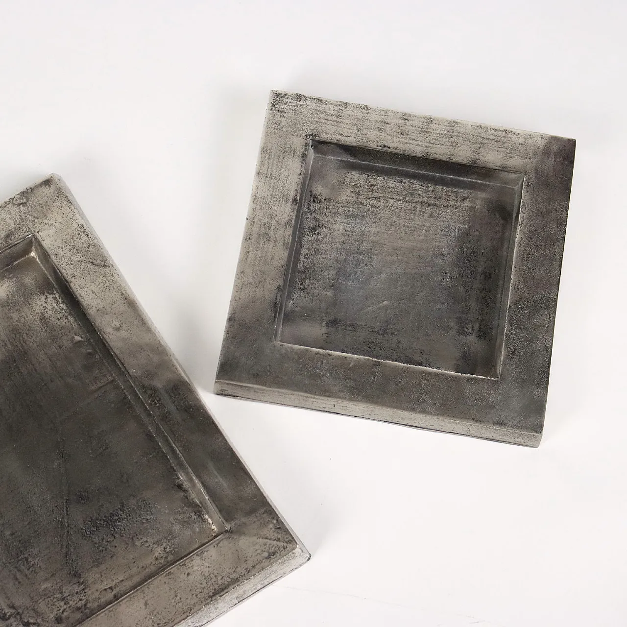 Pair of square aluminium centrepieces, 1990s 7