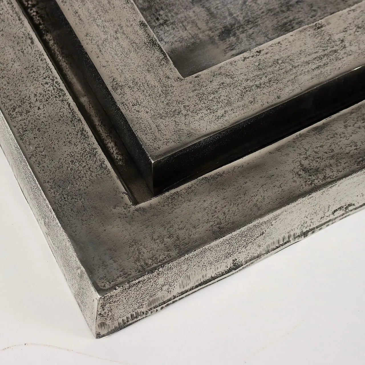 Pair of square aluminium centrepieces, 1990s 8