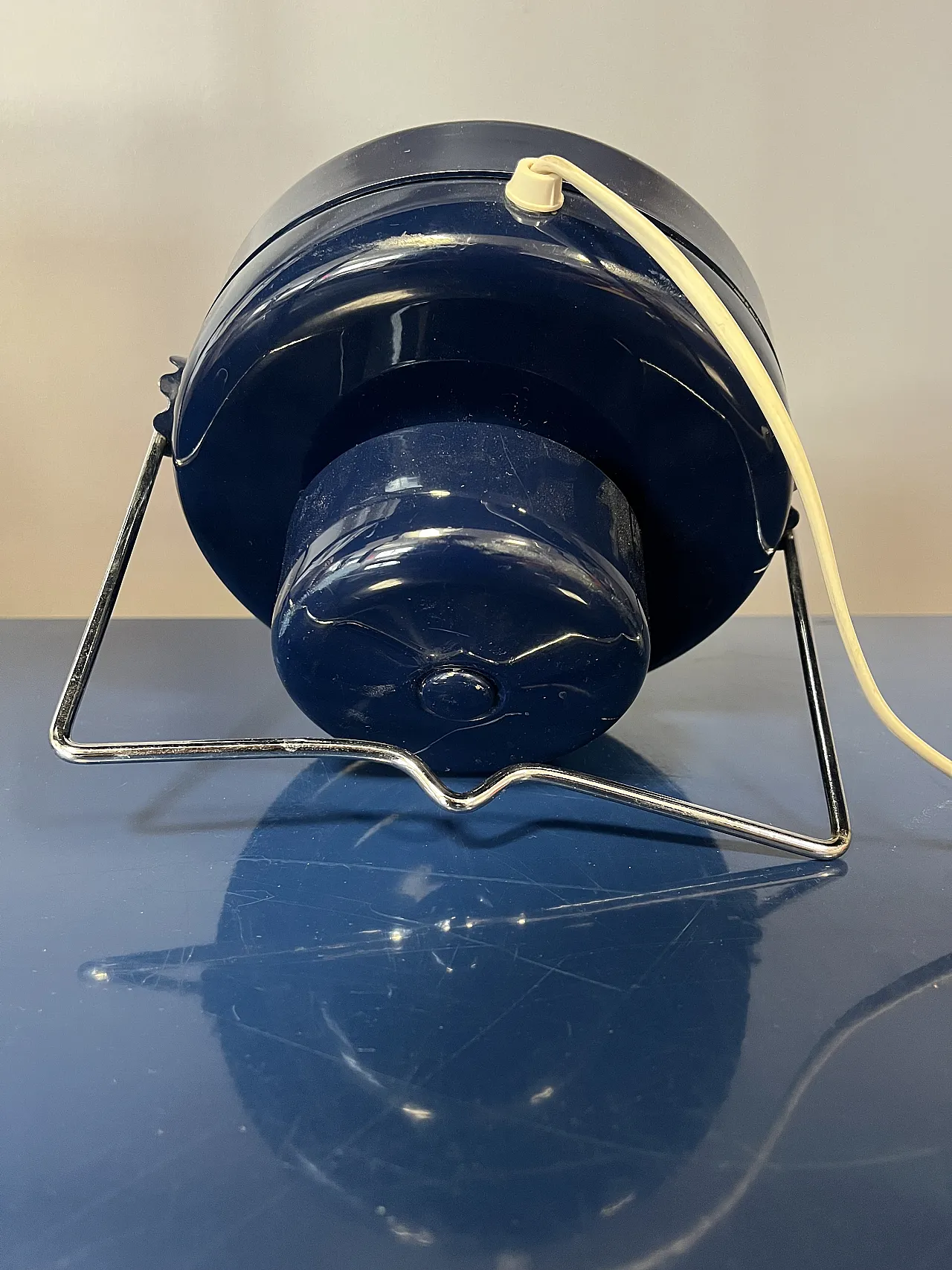 Lampada Sciuko di Castiglioni, 1966 2