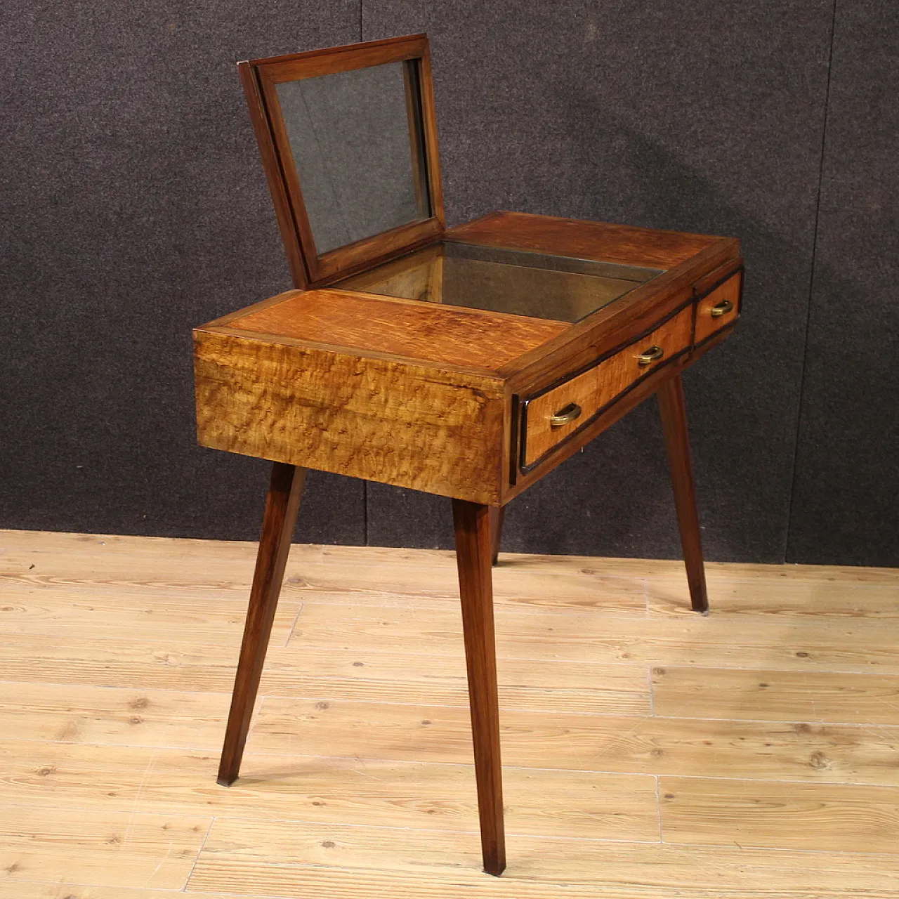 Italian toilet, 70s 12