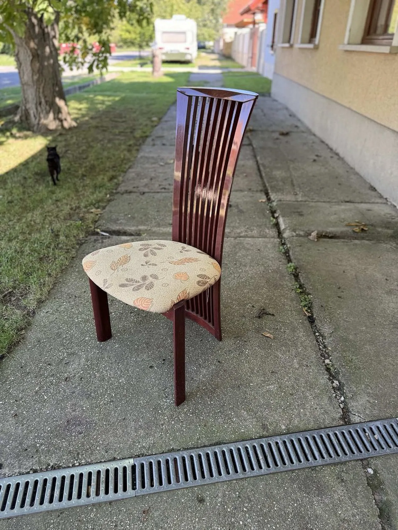 6 Sedie da pranzo laccate e in tessuto di Pietro Costantini, anni '80 6