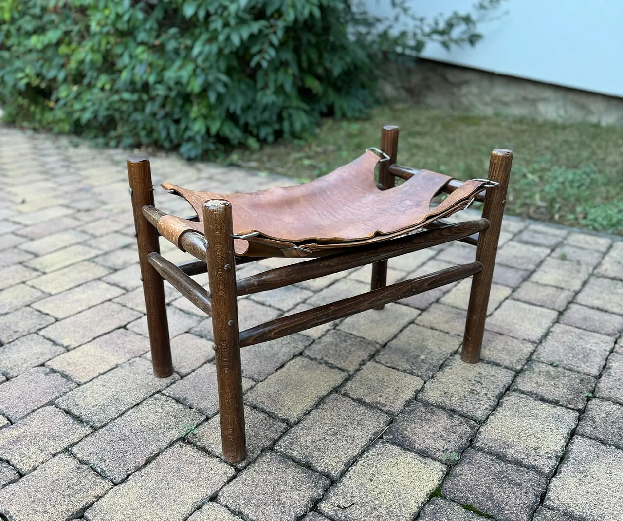 Sgabello Safari in pelle, anni '60 5