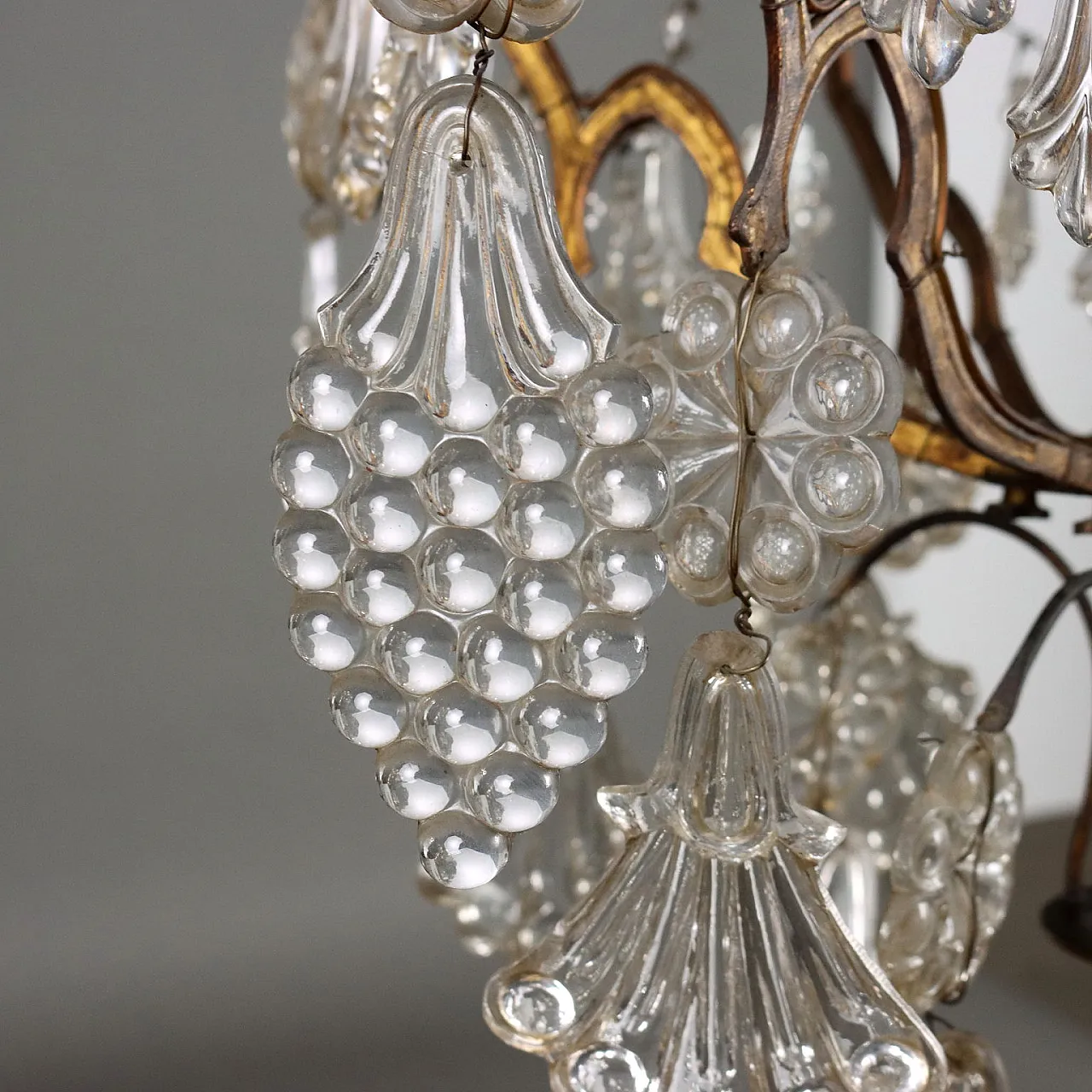 Lampadario in ferro dorato e vetro a 9 luci, '800 7