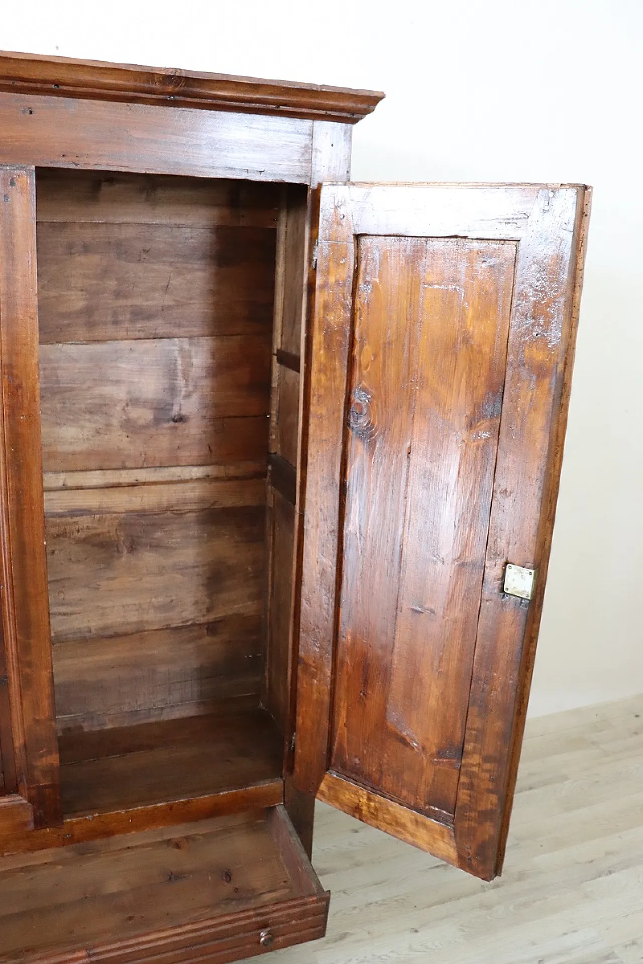 Solid poplar wardrobe, mid 19th century 10