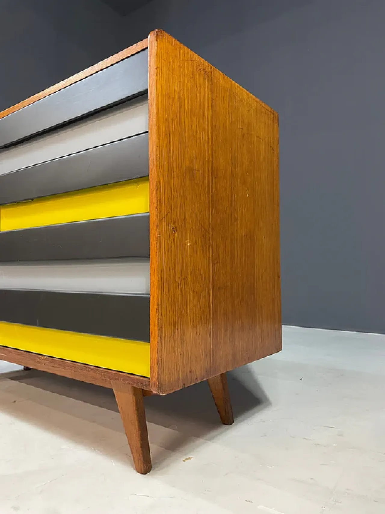 Credenza di Jiří Jiroutek per Interiér Praha, anni '60 7