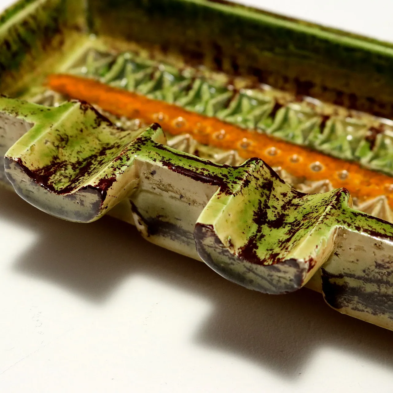 Sahara series ashtray in polychrome ceramic by Aldo Londi, 1960s 4