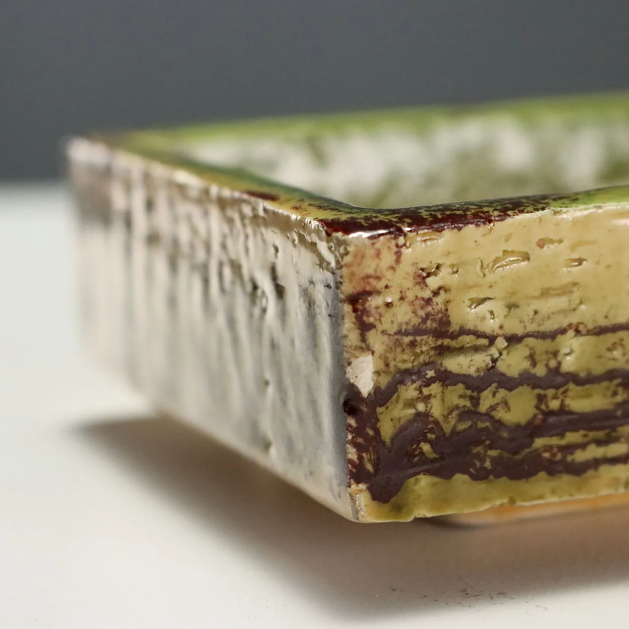 Sahara series ashtray in polychrome ceramic by Aldo Londi, 1960s 6