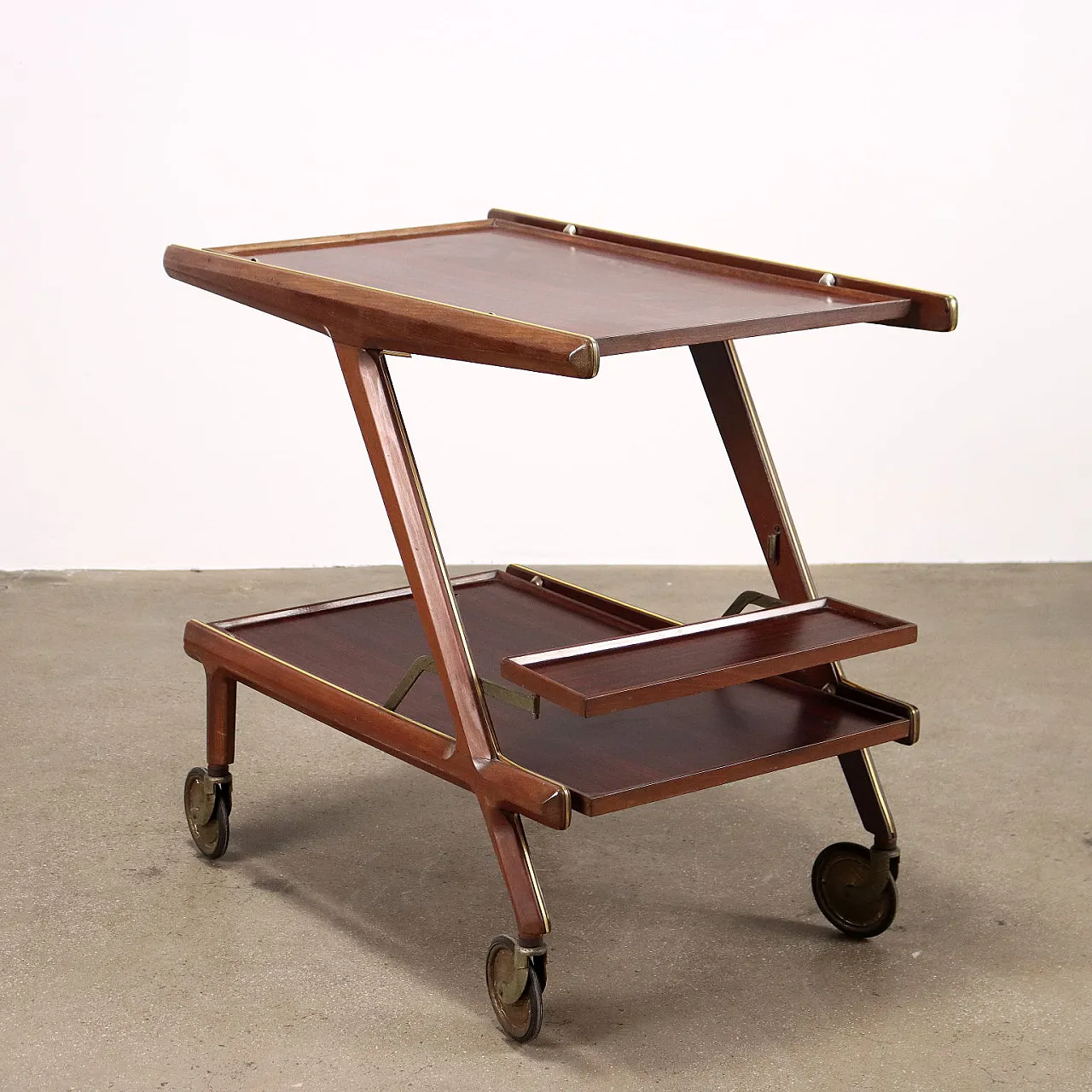 Carrello da cucina in legno e ottone, anni '60 8