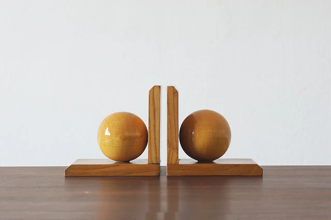 Pair of Mid-Century Modern wooden bookends, 1950s 1