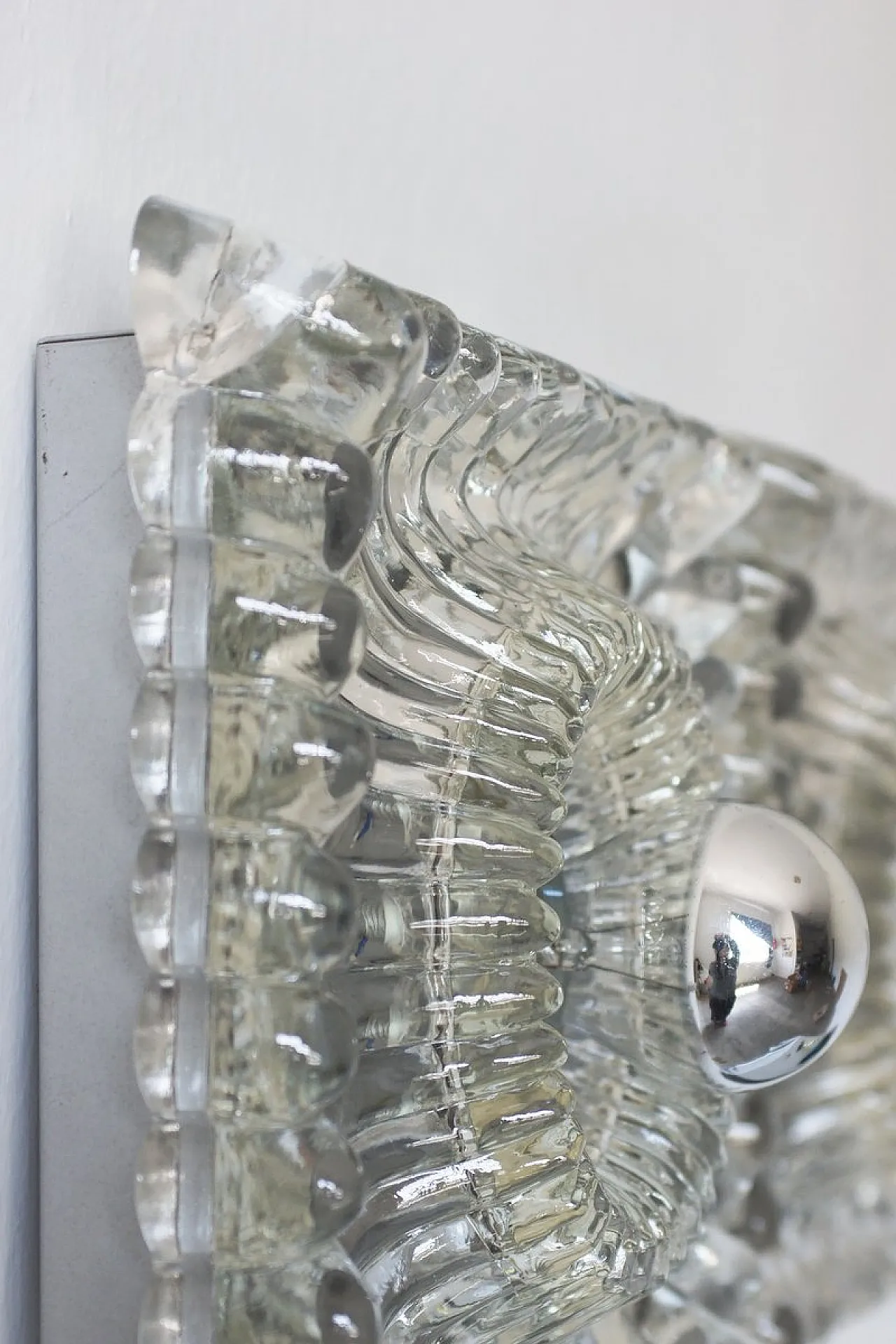 Pair of ice glass crystal wall lamps, 1960s 3