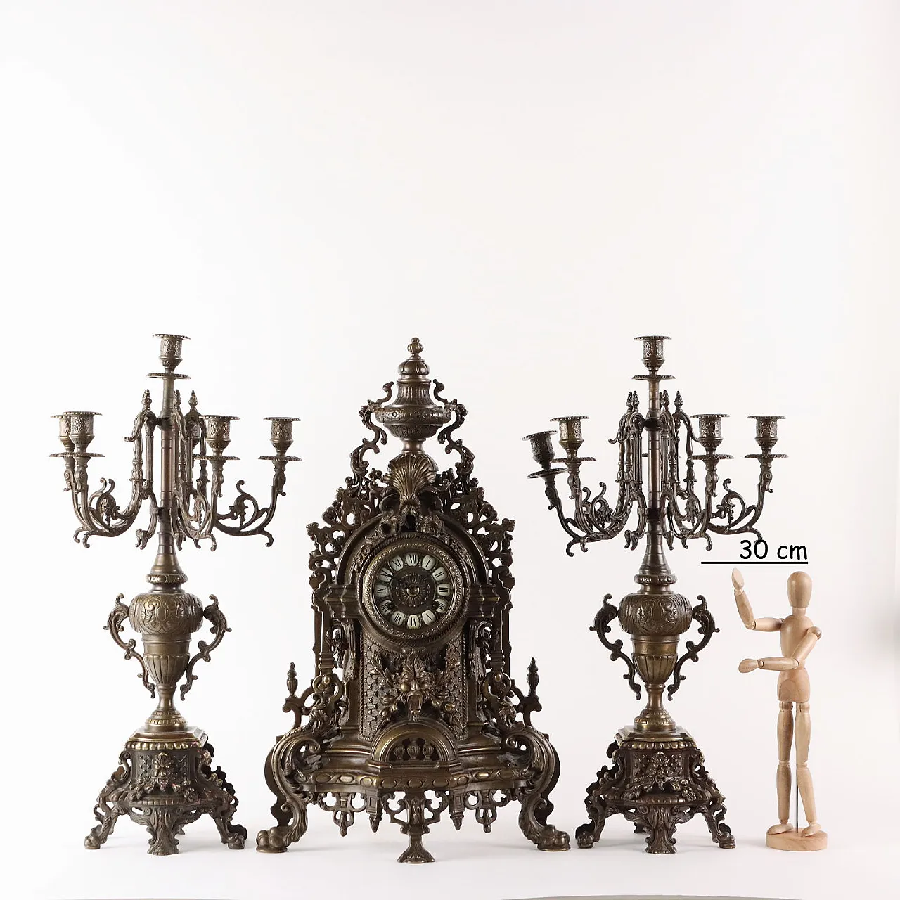 Bronze clock triptych, 20th century 2