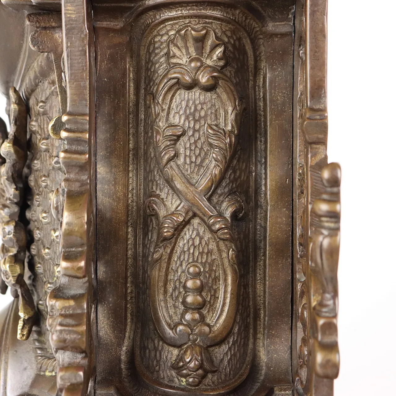 Bronze clock triptych, 20th century 10