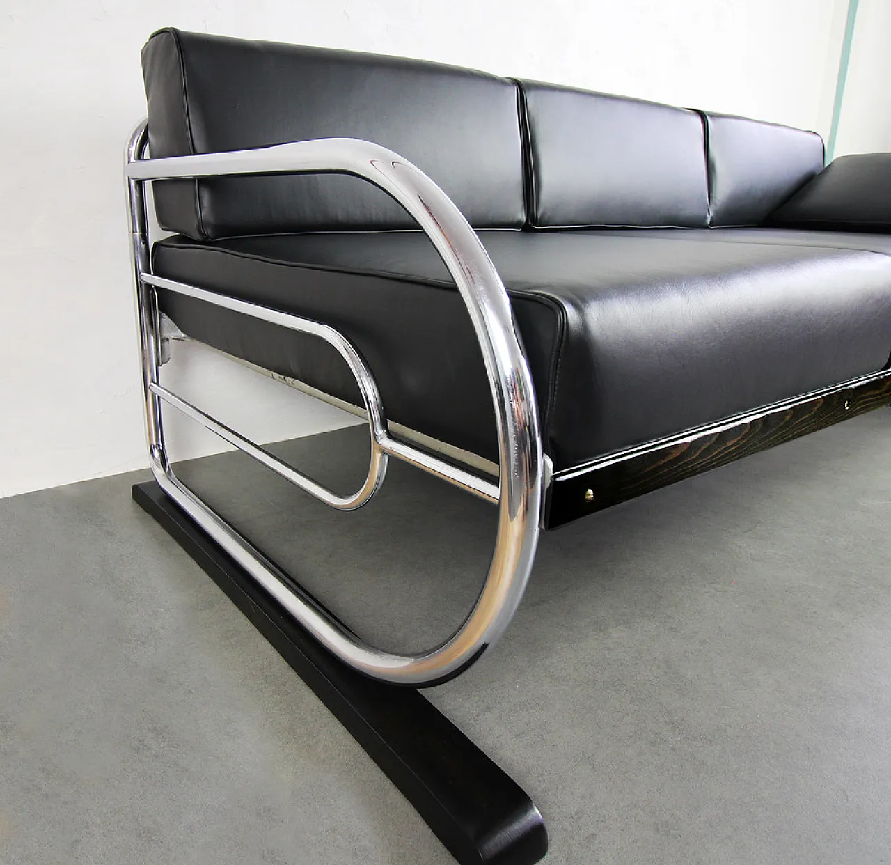 Divano tubolare di Hynek Gottwald  "Dark Night", anni '30 4