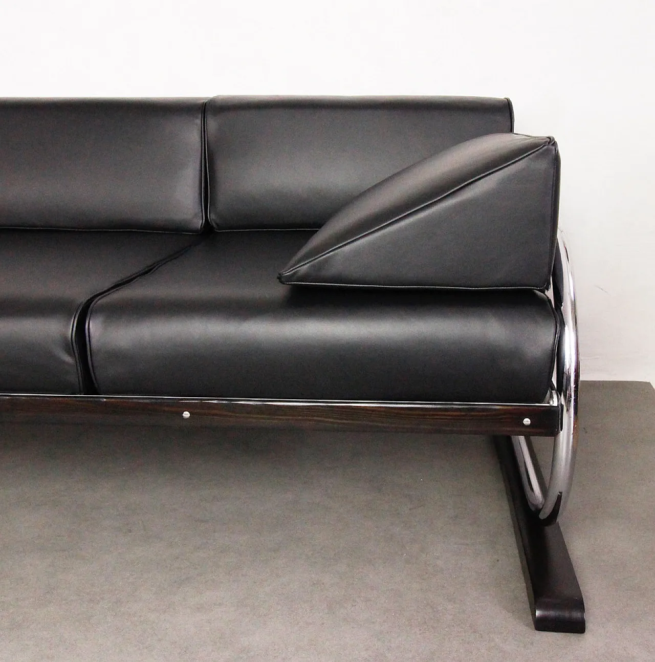 Divano tubolare di Hynek Gottwald  "Dark Night", anni '30 8