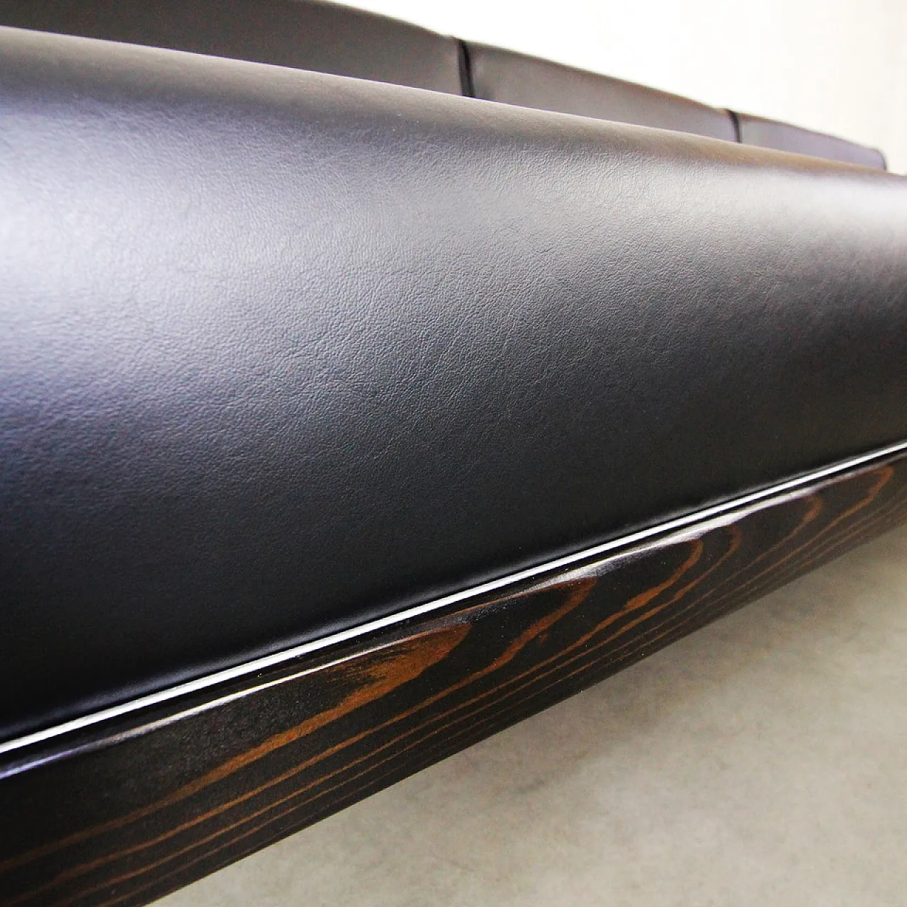 Divano tubolare di Hynek Gottwald  "Dark Night", anni '30 10