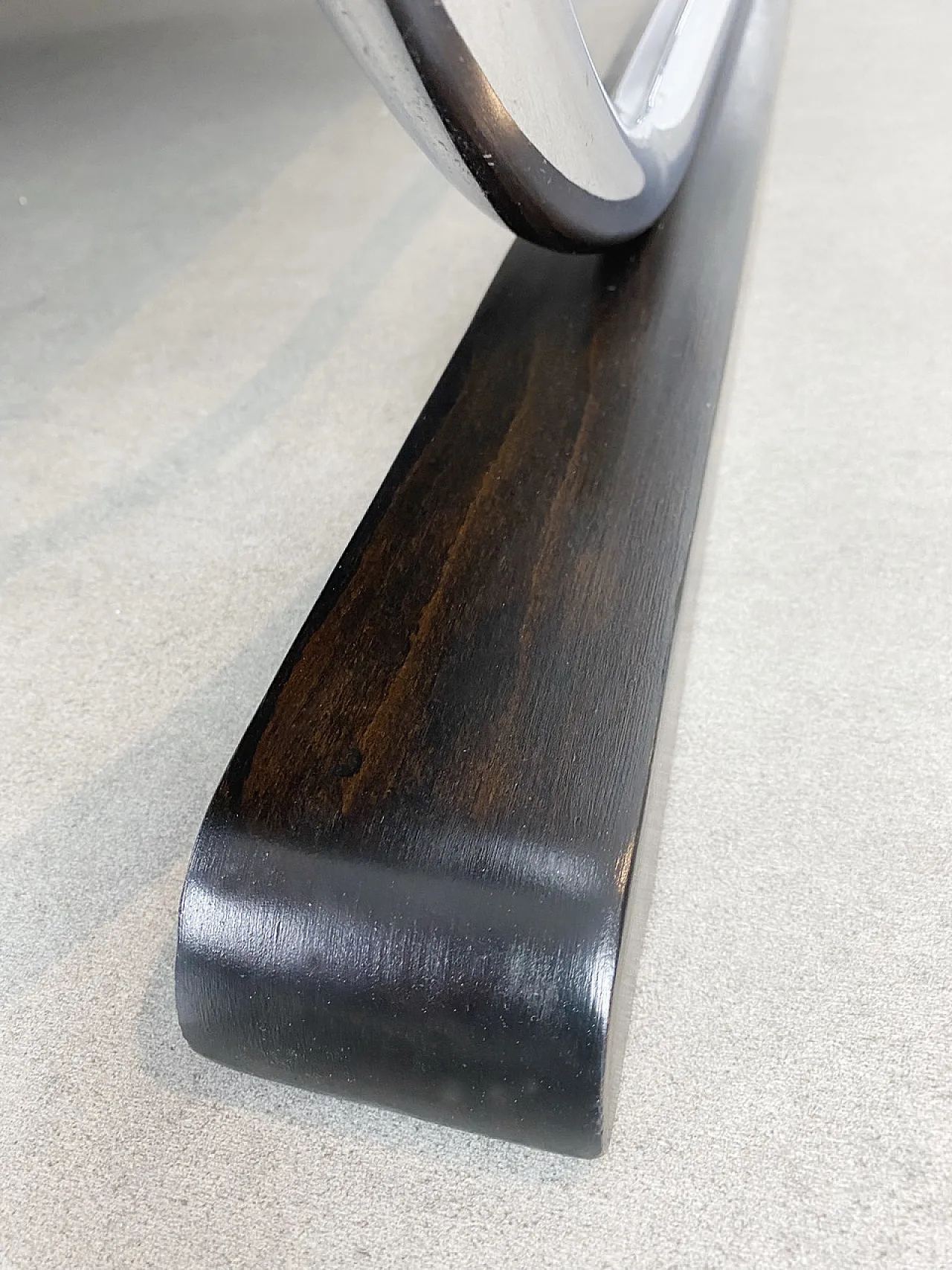 Divano tubolare di Hynek Gottwald  "Dark Night", anni '30 16