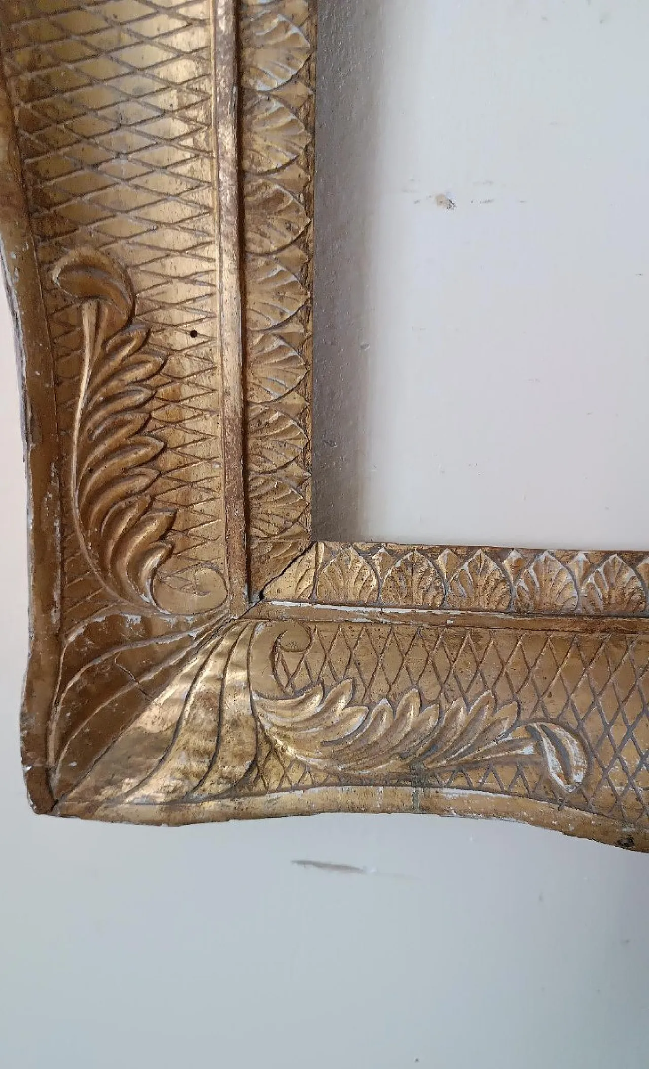 Antique gilded wooden picture frame, early 19th century 7