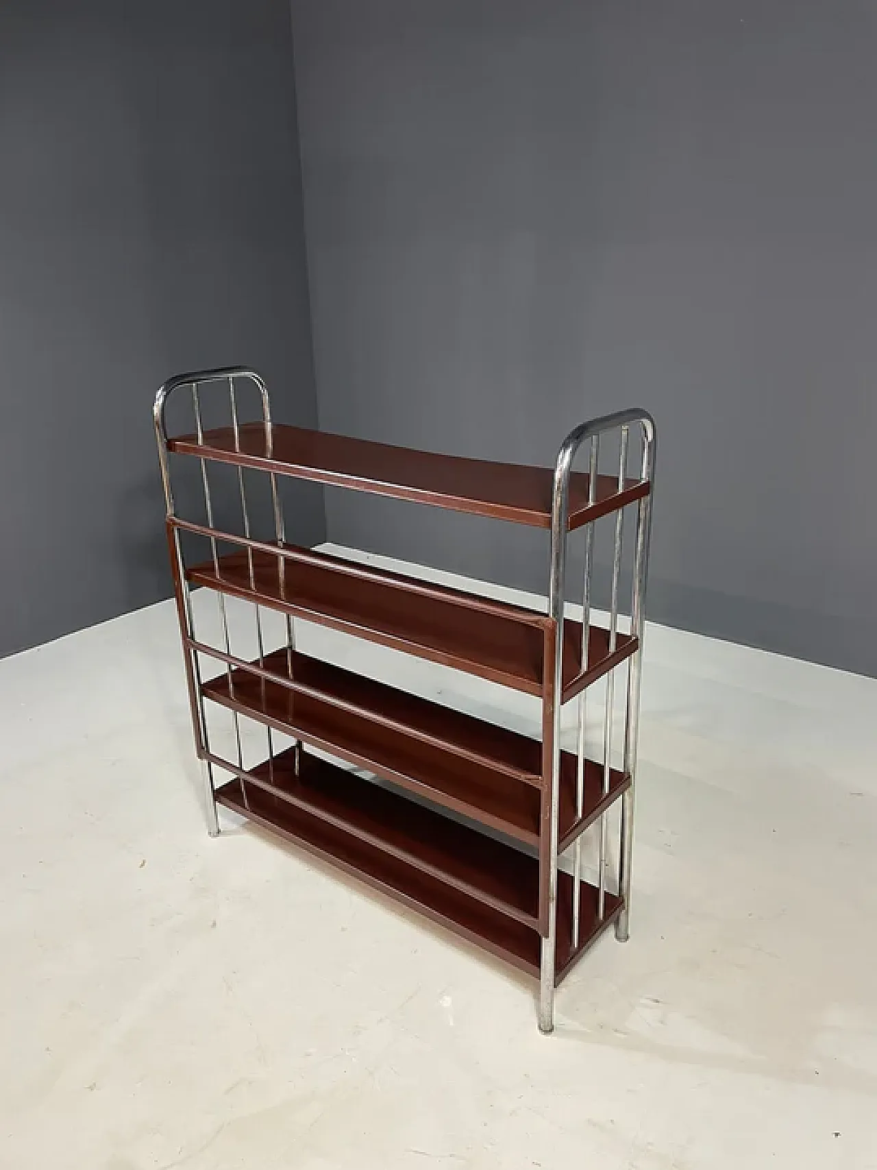 Bauhaus chrome étagère in bent steel and sheet metal, 1930s 2