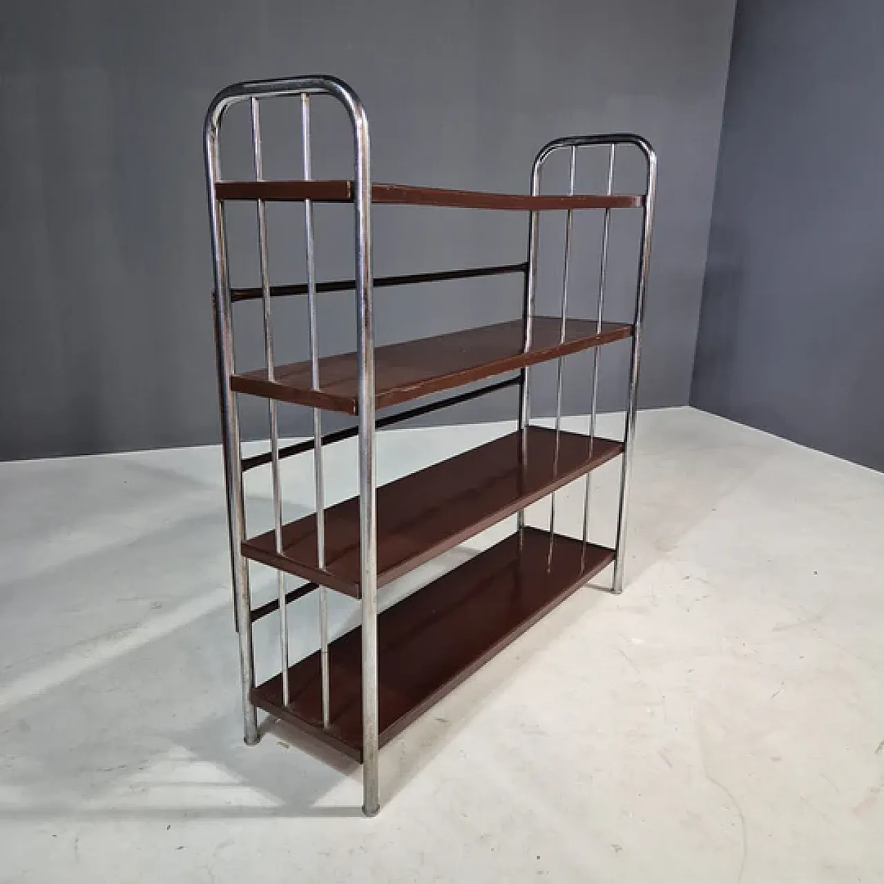 Bauhaus chrome étagère in bent steel and sheet metal, 1930s 10