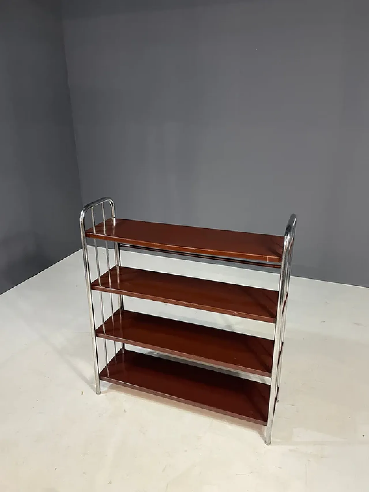 Bauhaus chrome étagère in bent steel and sheet metal, 1930s 12