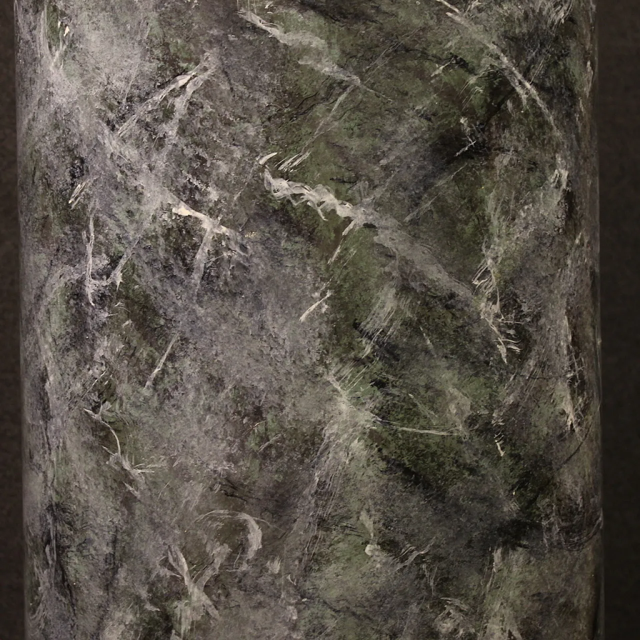 Italian lacquered and painted column of the twentieth century 8