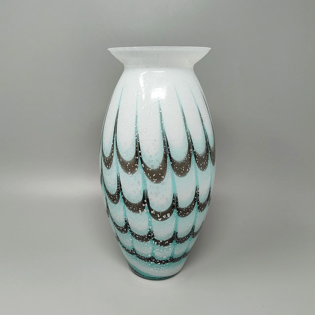 Handcrafted Vase in Murano Glass, 1960s 3