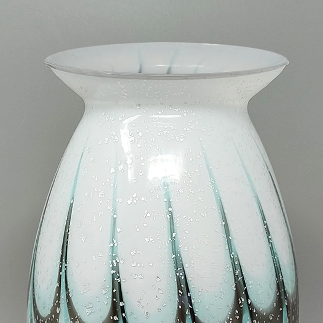 Handcrafted Vase in Murano Glass, 1960s 5