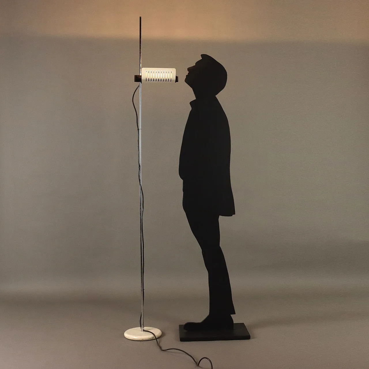 Lampada da Terra Colombo di Joe Colombo per Oluce, anni '80 3