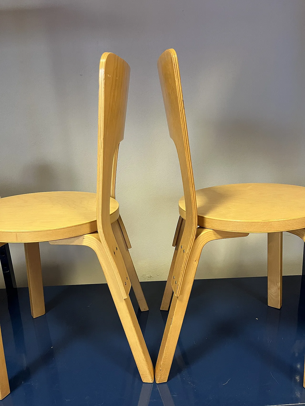 Coppia di sedie 66 di alvar aalto per Artek, anni '80 6