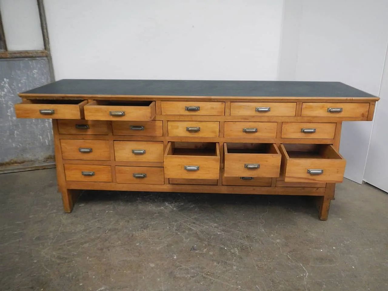 Banco da merceria bifacciale 1950 1