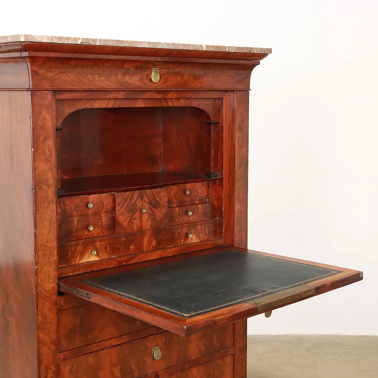 Secrétaire Carlo X lastronato in mogano e piuma di mogano, secondo quarto '800 3