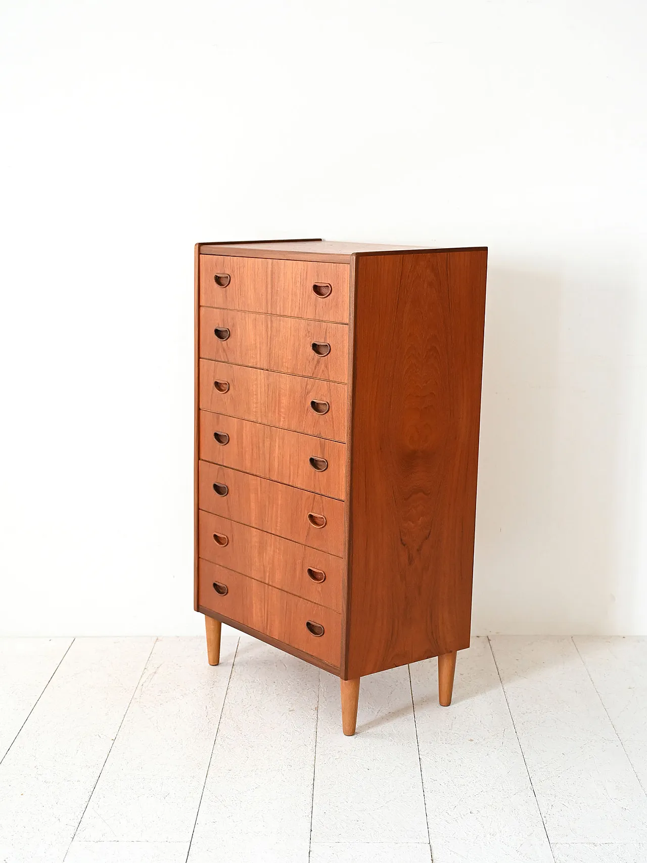 Scandinavian chest of drawers, 50s 4