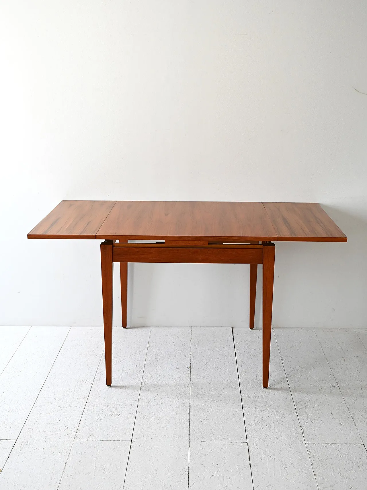 Scandinavian table in square teak, 1960s 1